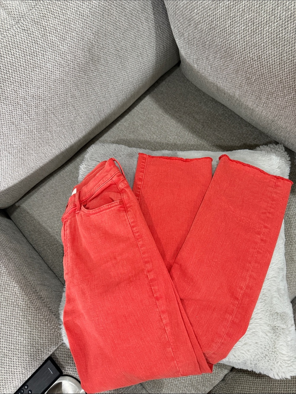 MOTHER THE SWOONER RASCAL FRAY Straight Leg Jeans
